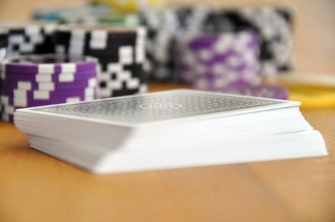 play-card-game-poker-poker-chips-chips-cards-1
